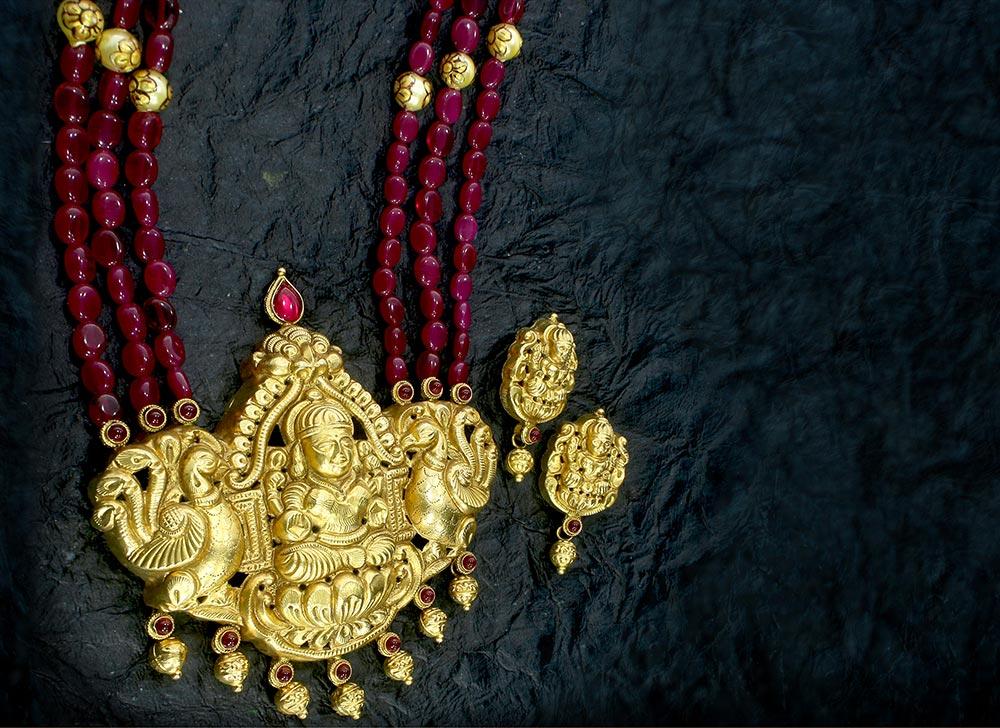 Kalyan Jewellers celebrates festive season with #TraditionOfTogetherness