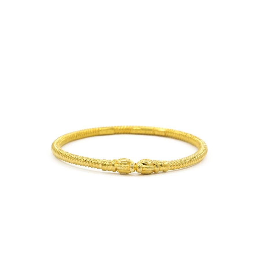 Gold Kada Designs for Men at Best Price - Candere by Kalyan Jewellers |  Mens bracelet designs, Mens gold bracelets, Gold bracelet