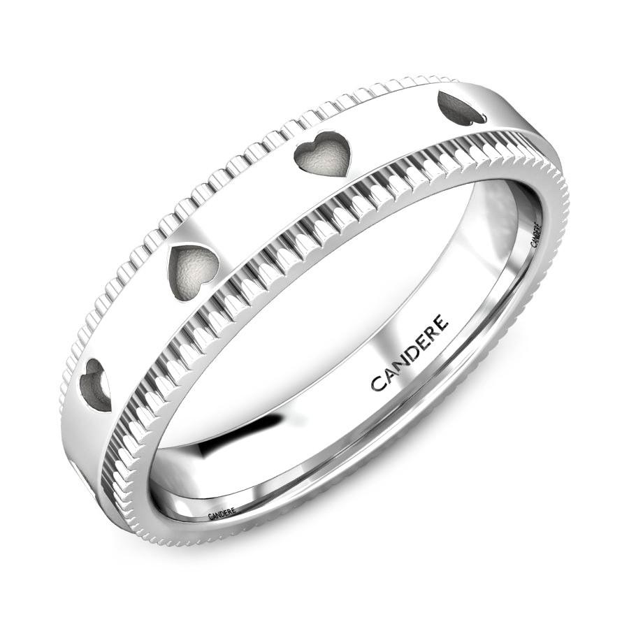 Elegant Floral Pattern 18KT Diamond Ring